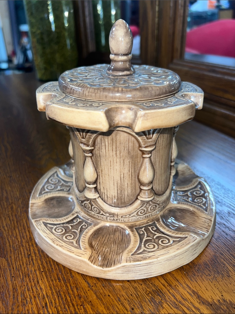 Vintage Duncan Ceramics Stand & Jar